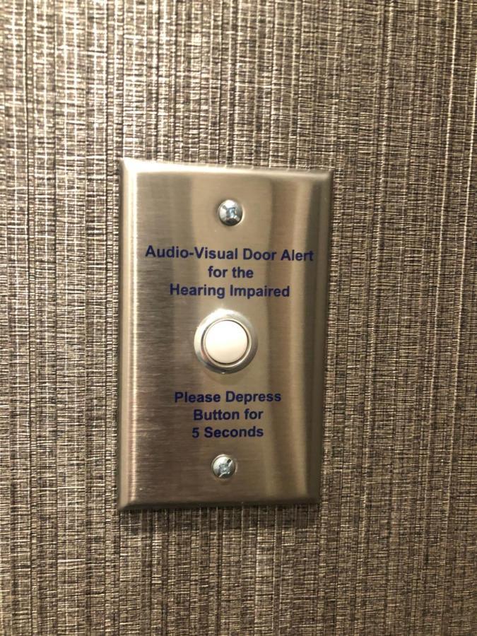 Holiday Inn Express & Suites - Madison West - Middleton By Ihg 外观 照片
