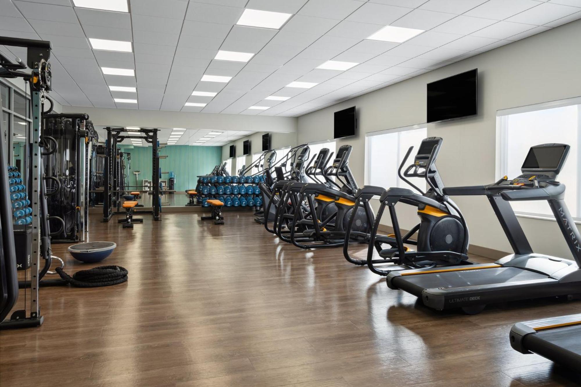 Holiday Inn Express & Suites - Madison West - Middleton By Ihg 外观 照片