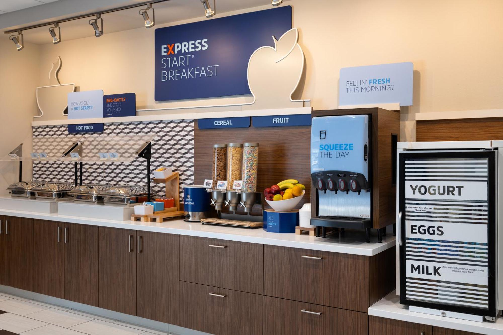 Holiday Inn Express & Suites - Madison West - Middleton By Ihg 外观 照片