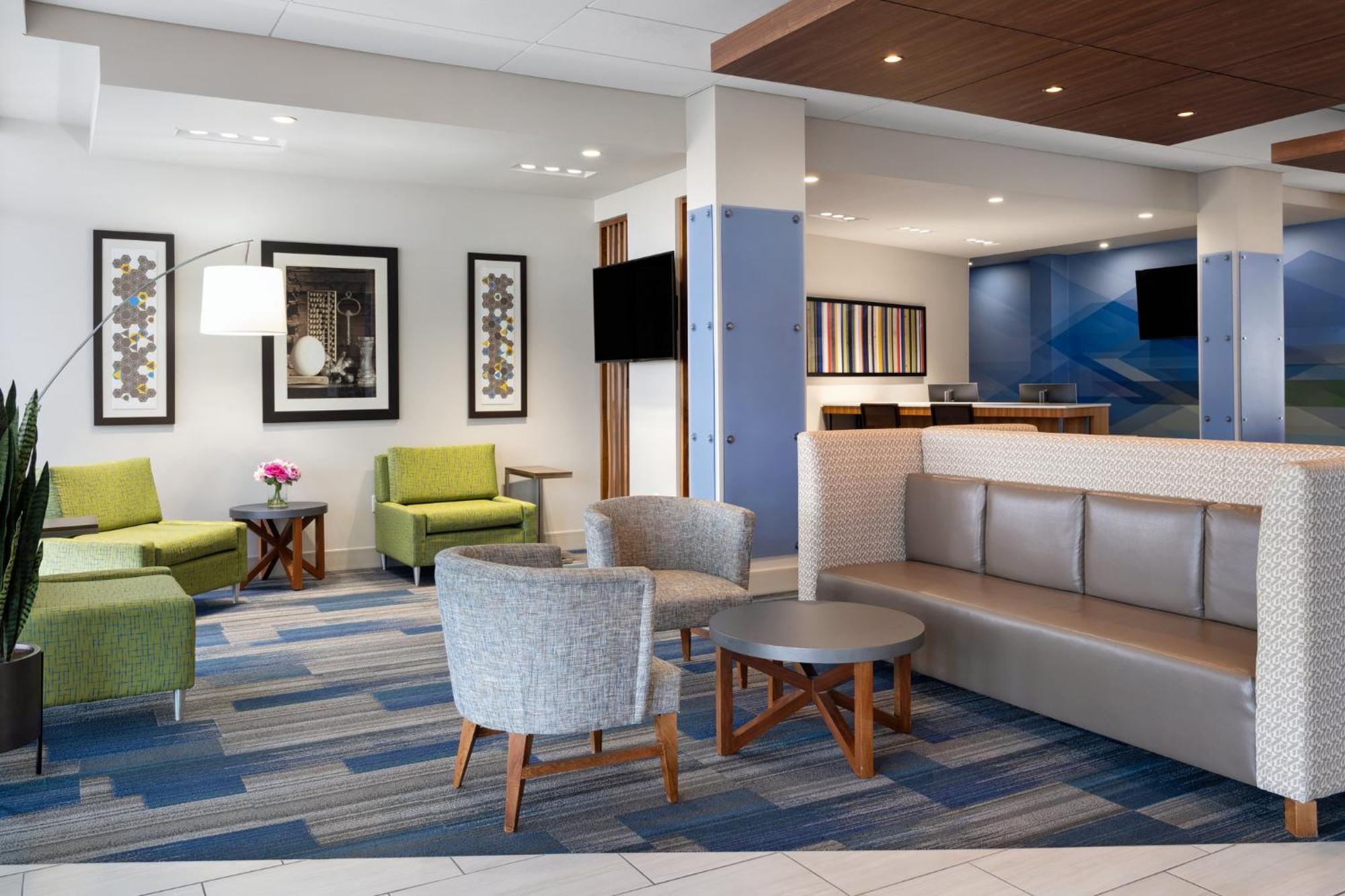 Holiday Inn Express & Suites - Madison West - Middleton By Ihg 外观 照片